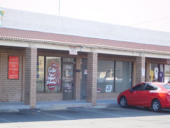 East Park Industrial : 3021 E Charleston Blvd, Las Vegas, NV 89104